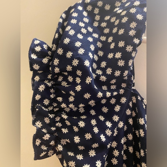 Shein puff sleeve dress - Picture 5 of 5